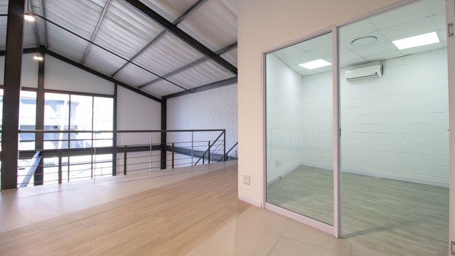 To Let Commercial Property for Rent in Woodstock Western Cape